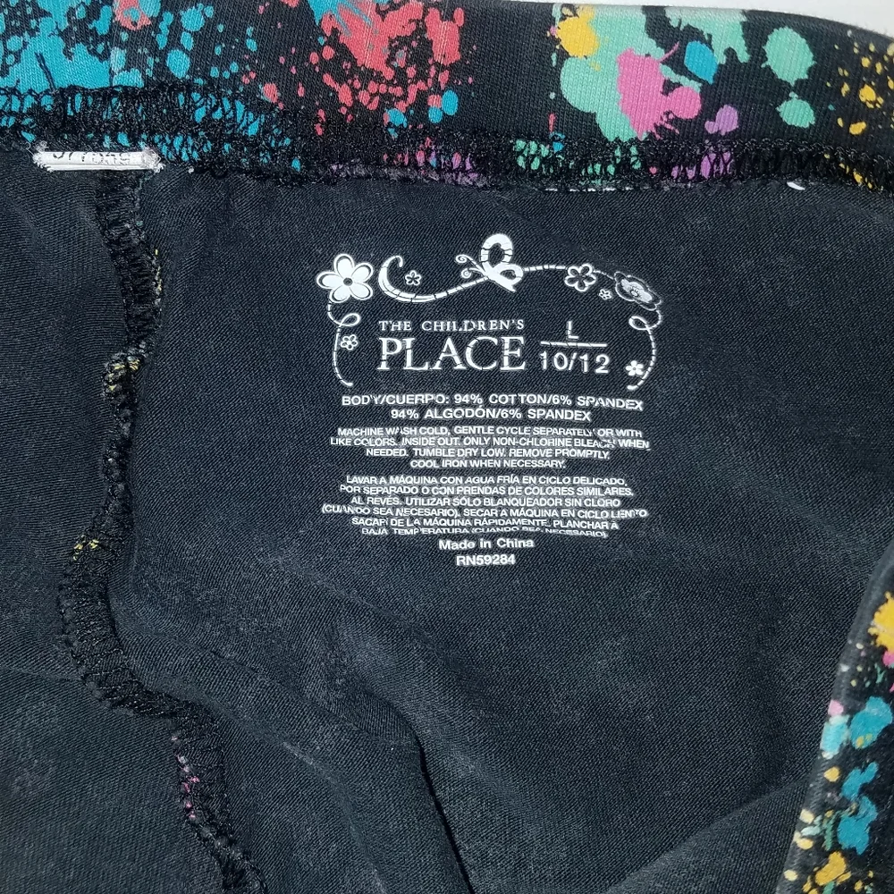 The Children's Place leggings. Splatter paint.